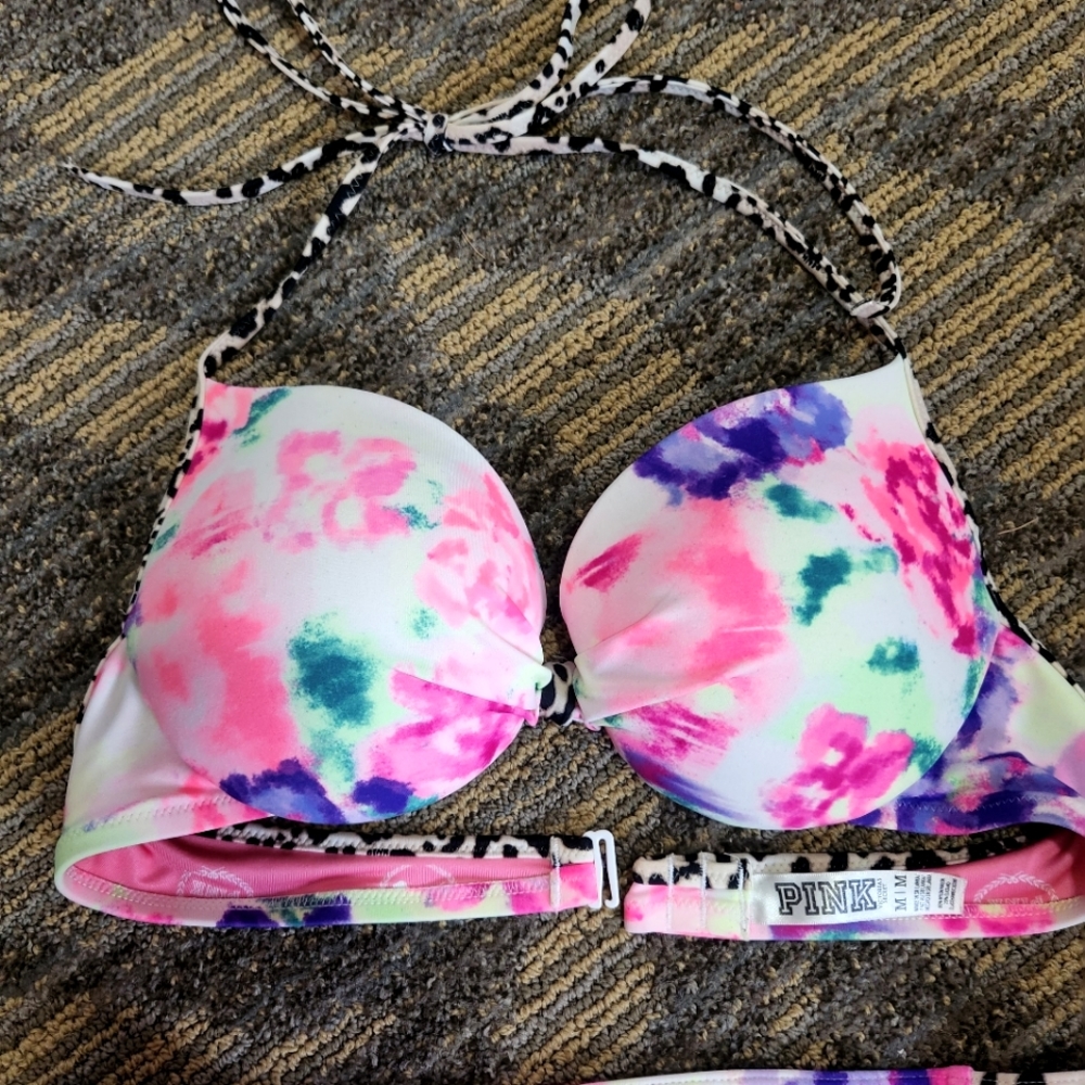 PINK Victoria's Secret, Floral Swim Top with Cheetah Print, Size M